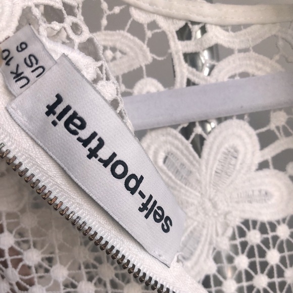 Selp-Portrait 3D Guipure mini dress US 6 - Picture 10 of 14